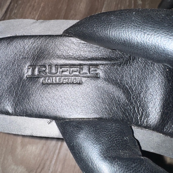 Truffle collection Y2K
Thong-Strap Square Toe black Flatform Sandals size 8 - Picture 11 of 14